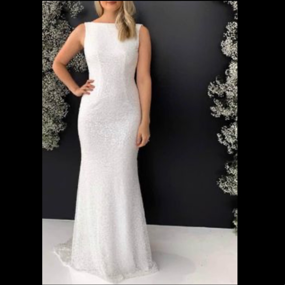 Chosen by One Day Leon Wedding Dress